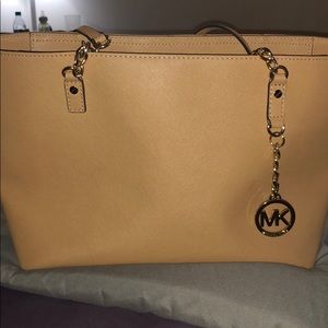 Michael Kors Shoulder Bag